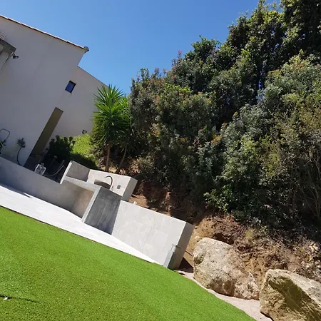 Neuve Architecte Vue Кампоморо