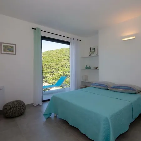 Villa Luxe Vue Mer Panoramique 3 Suites 6 Personnes Campomoro Plage Villa
