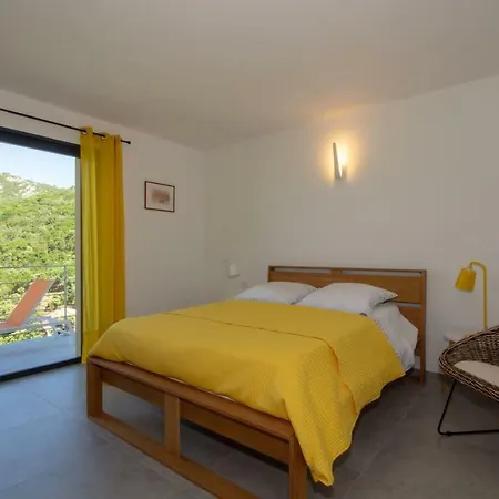 Villa Luxe Vue Mer Panoramique 3 Suites 6 Personnes Campomoro Plage Villa *